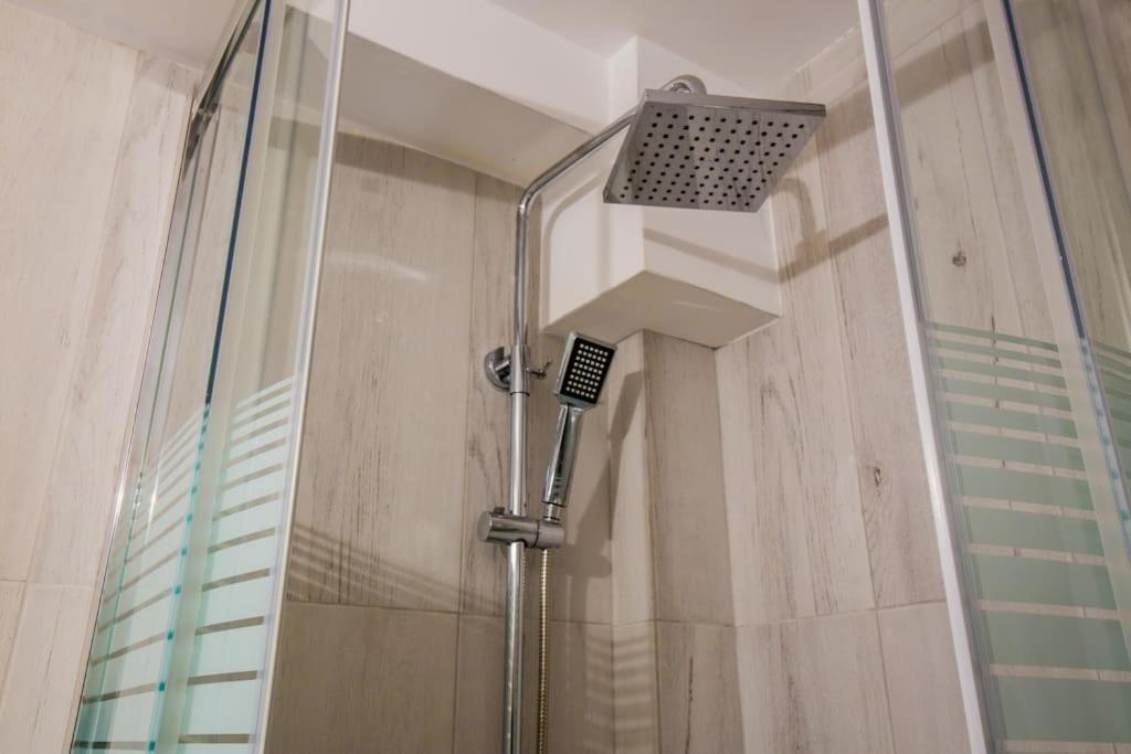 2 Bedrooms Apartment Close To Metro Dafni In Athens Exterior photo